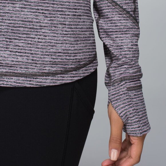 NWOT LULULEMON Race Your Pace Half Zip Top - Size 6 - Lilac Purple Grey - Picture 6 of 12